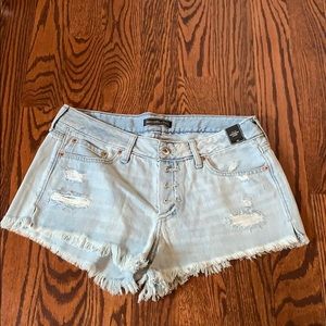 Abercrombie and Fitch denim boyfriend short